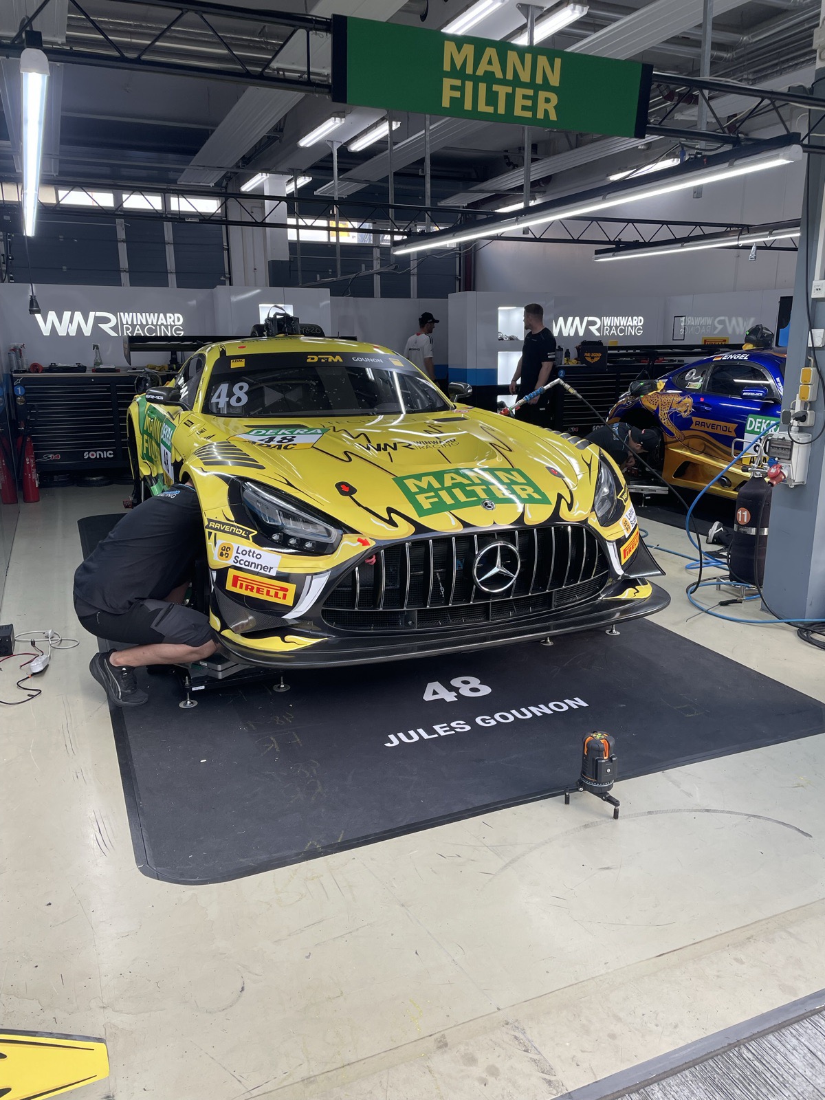 Mercedes-AMG GT3 número 48 de Jules Gounon, da Mercedes-AMG Team MANN-FILTER e Winward Racing